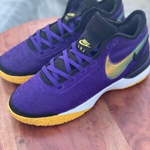 Nike Zoom LeBron NXXT Gen Lakers DR8784-500 Men's Size 9.5